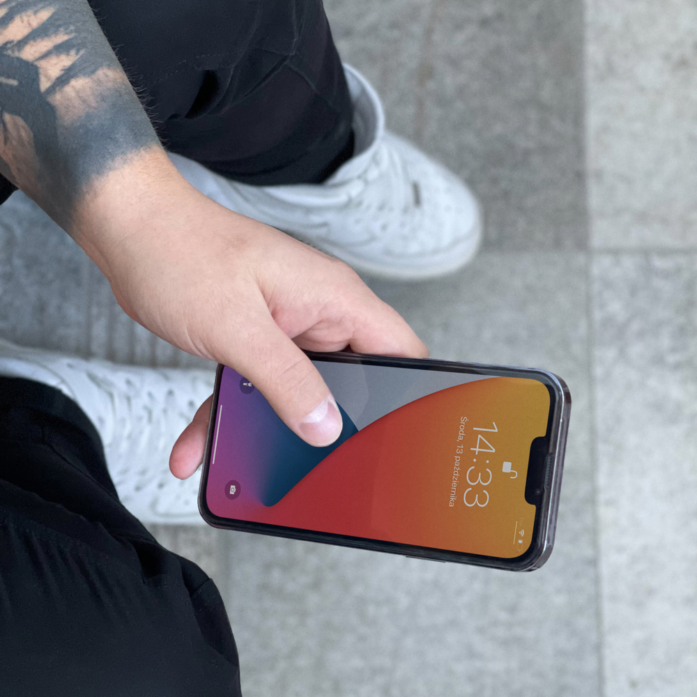Wozinsky aizsargstikls Apple iPhone 13 Pro Max - melna