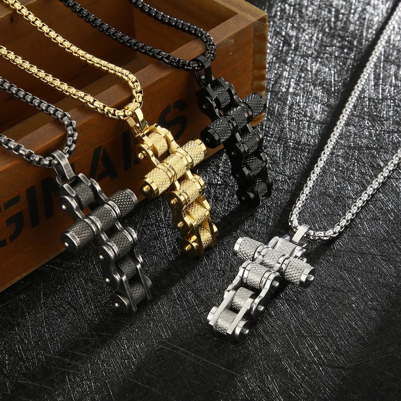 Kaklarota Chain Cross - Sudraba